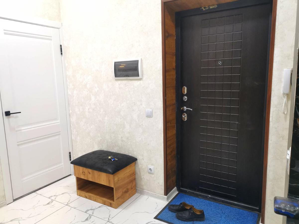 Central Apartment Bishkek Ngoại thất bức ảnh