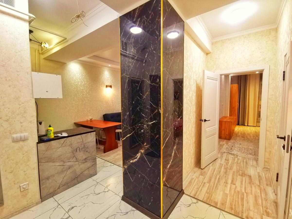 Central Apartment Bishkek Ngoại thất bức ảnh